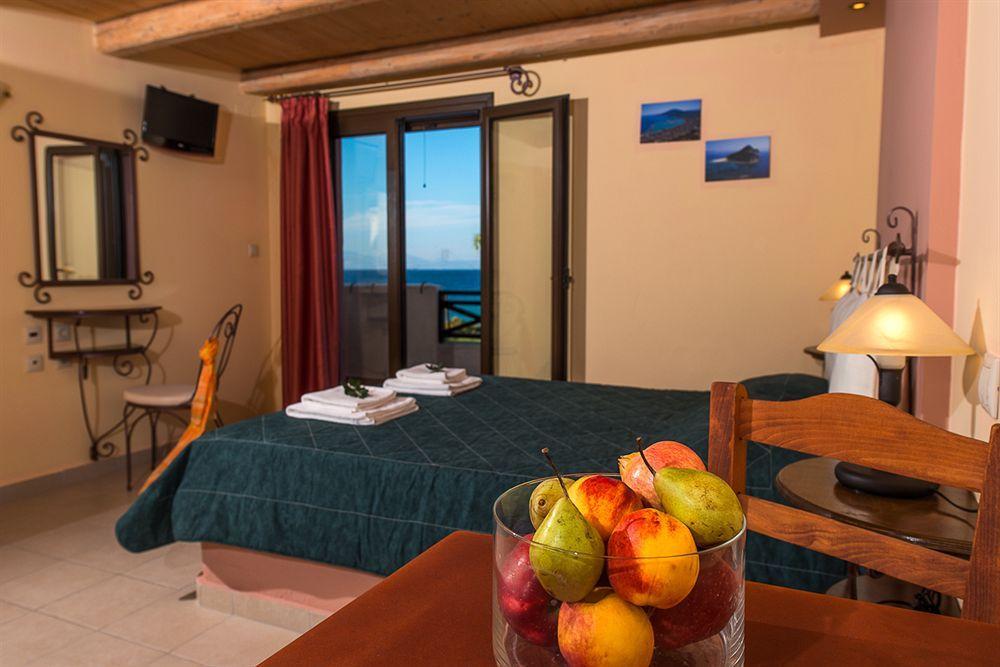 Zante Village Hotel 阿利卡纳斯 外观 照片